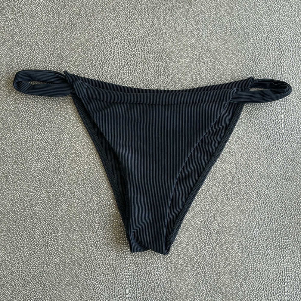 Tori Praver bikini bottom